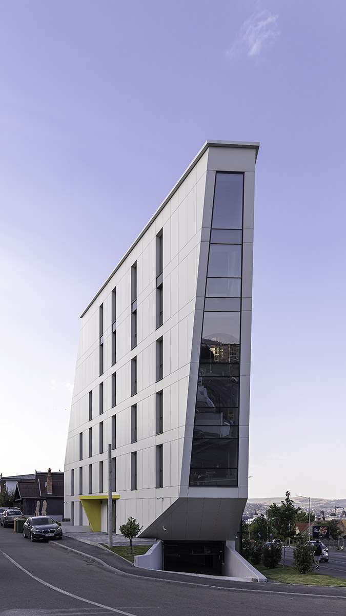 batra 23 _ SQMA - clădire de birouri, autori: sqmARCHITECTURE