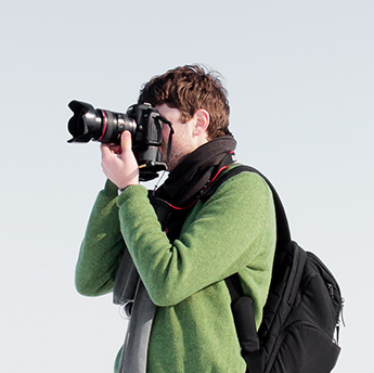Cosmin Dragomir Cosmin Dragomir - Fotograf Arhitectura