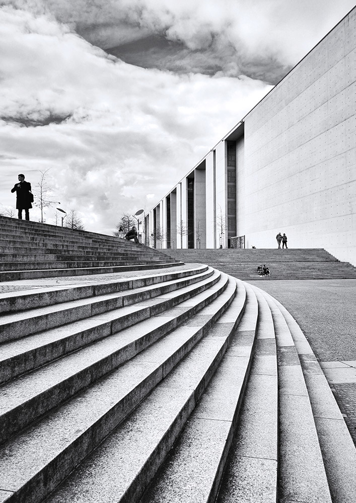 Photo by Vlad Eftenie
