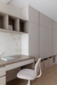 Apartament – Jade — Raftare, Raft, Tâmplărie